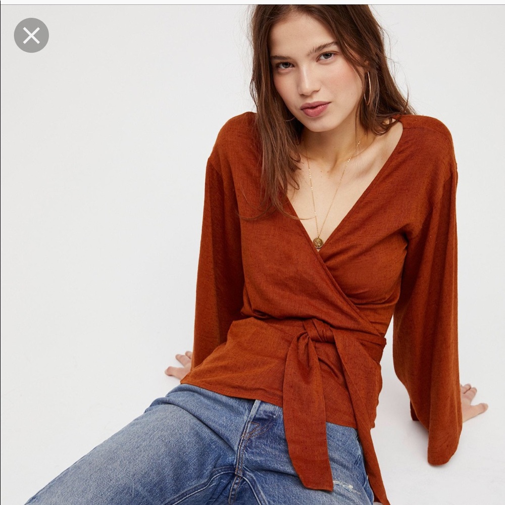 NWT Free People Beyond the Beach Wrap Top